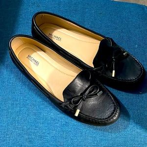 Black flat loaffers